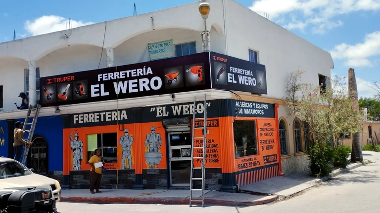 Publicidad exterior y rotulación comercial para negocio local